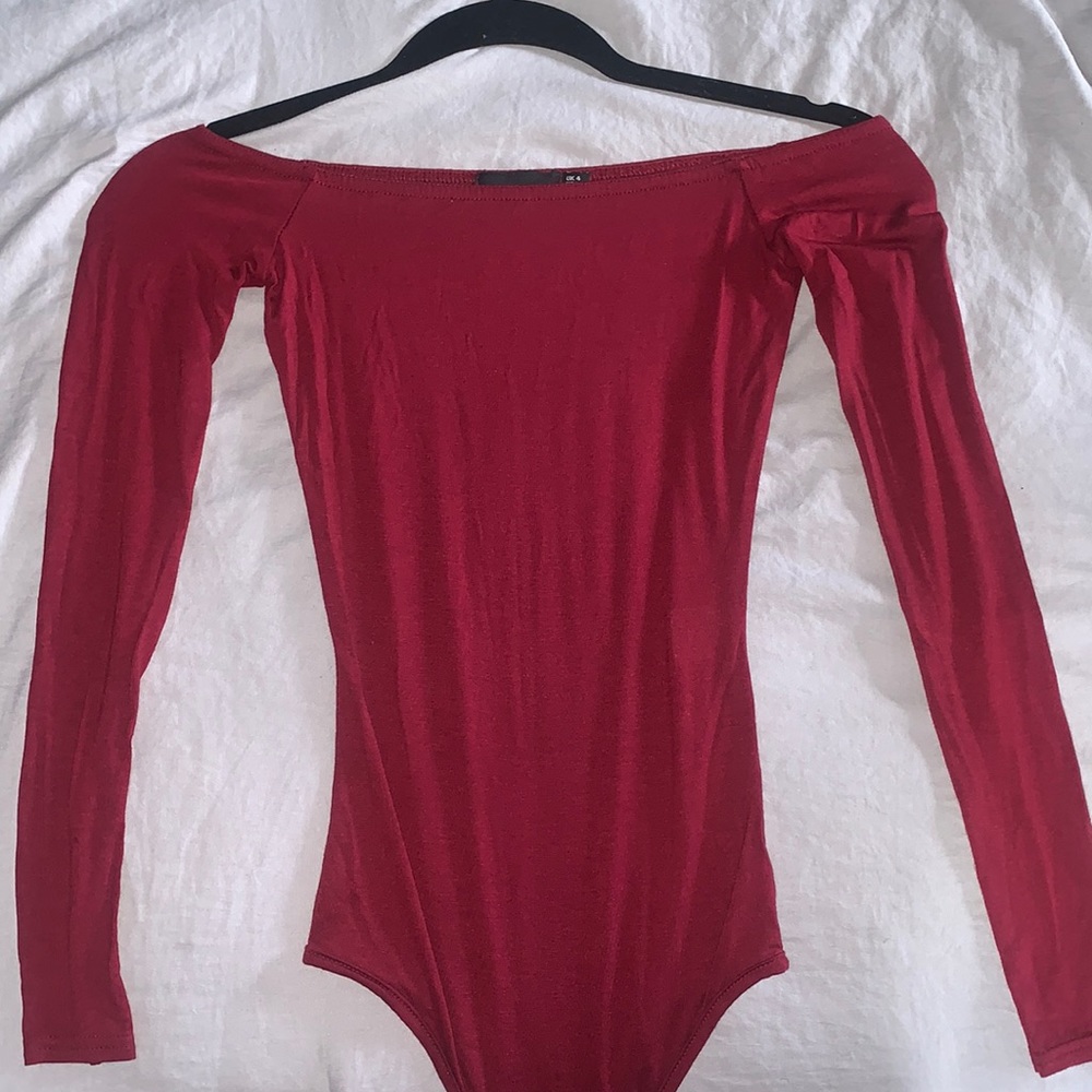 PrettyLittleThing Off The Shoulder BodySuit